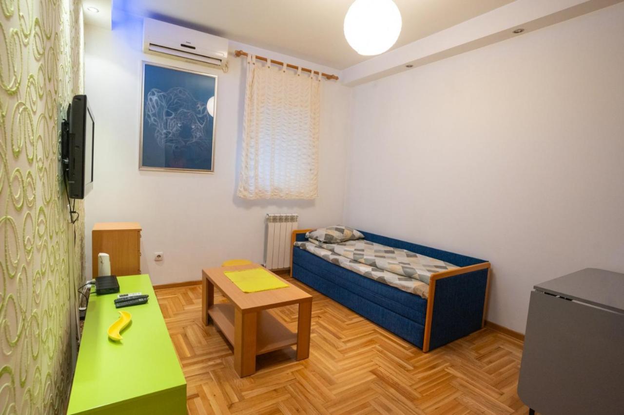 Lorono Kosta Belgrad